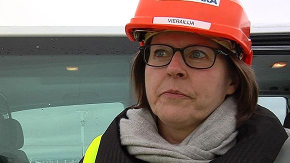 Minister Heidi Hautala at the Talvivaara mine.i Image: Minna Heikura / Yle  
