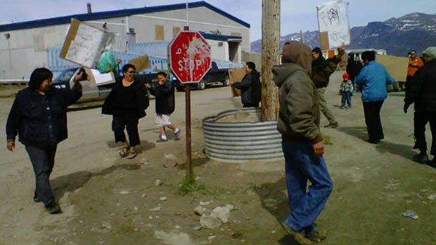 Residents of Pangnirtung, Nunavut, stage a protest against the high price of food in their community on June 21, 2012. (Daniel Kulluruqtuq) CBC.ca 