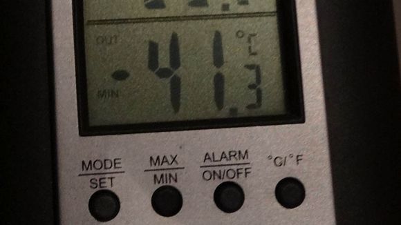 Some home thermometers recorded even colder temperatures. An overnight low of -41.3 degrees was noted by Olavi Airaksinen of Noidanpola, Muonio. Image: Olavi Airaksinen. Yle.fi