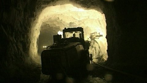 Mining may provide thousands of new jobs in Lapland in coming years.  Image: YLE