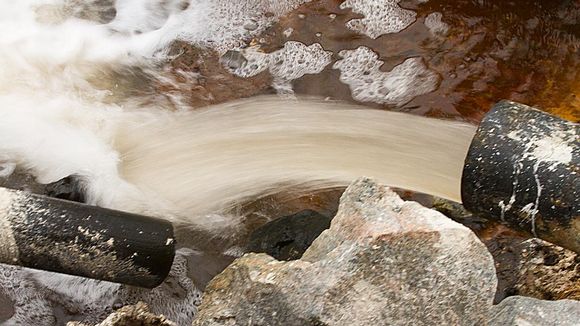 Talvivaara commissioned a report on a damaging gypsum pond leak last November but has not shared its findings. (Heikki Rönty/Yle)