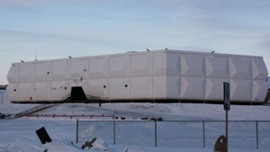 The report found that while Nunavut spent less per student in the 2008-2009 school year, it spends more than 70 per cent of its budget on primary and secondary schools in the territory. (CBC)