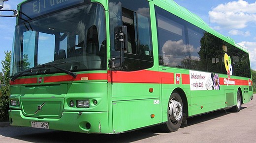 Beer residues will become biogas to run this Eskilstuna bus, (Petra Levinson / Sveriges Radio)