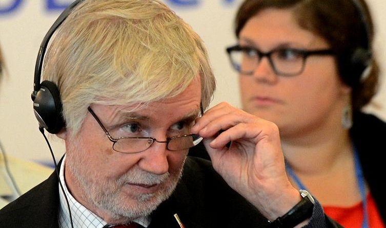 Finland's Foreign Minister Erkki Tuomioja attends the Baltic Sea States summit on June 6, 2013 in Kaliningrad. (KIRILL KUDRYAVTSEV / AFP)