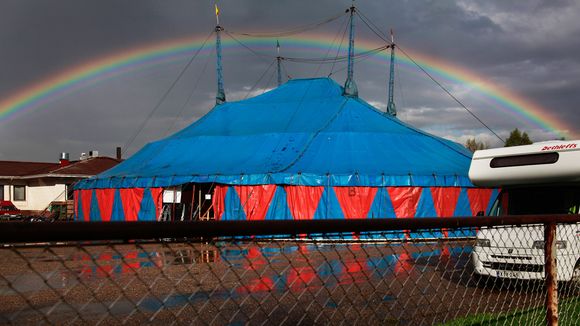 Sodankylä’s film screening tent in 2012. (Annina Mannila / Sodankylän elokuvafestivaalit)