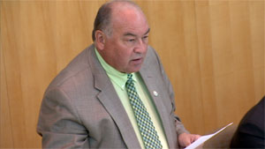 N.W.T. Premier Bob McLeod stands in the legislative assembly earlier this month to ask the Speaker to hold the vote on the territory's devolution deal. (CBC)