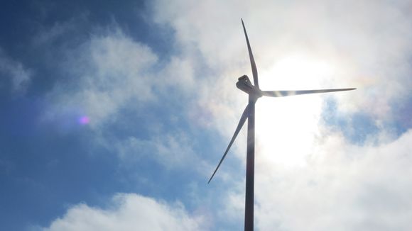 Billions have been invested in wind farms across Finland says a power company representative. (Laura Holappa / Yle )