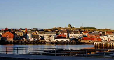 The town of Vardoe in Norway's Arctic. (Pierre-Henry Deshayes / AFP)