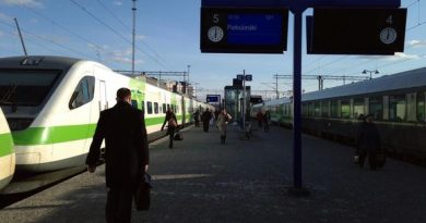 Swedish speakers may soon be able to communicate more easily with railway staff. (Mari Siltanen / Yle )