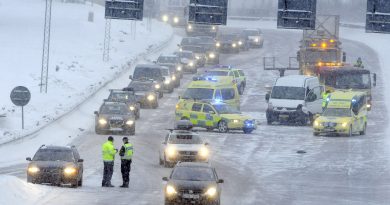 Road in Stockholm, Sweden. Sales of electric cars in the country remain tiny. (Johan Nilsson / SCANPIX / AFP)