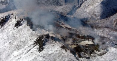 The people of Eagle, Alaska, are getting worried about an underground fire 40 kilometres outside of town that's been burning and spewing noxious smoke for more than a year. (Ed Christensen/National Parks Service)