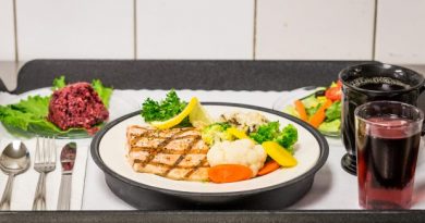 “The Traditional Foods Nourishment Act of 2013” would make it easier to serve Alaska Native foods in facilities like hospitals and schools. (Loren Holmes / Alaska Dispatch )