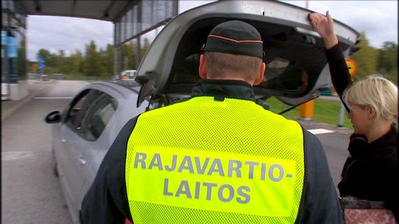 Finland will need to employ more staff at border posts if the Russian frontier becomes visa-free. (Yle)