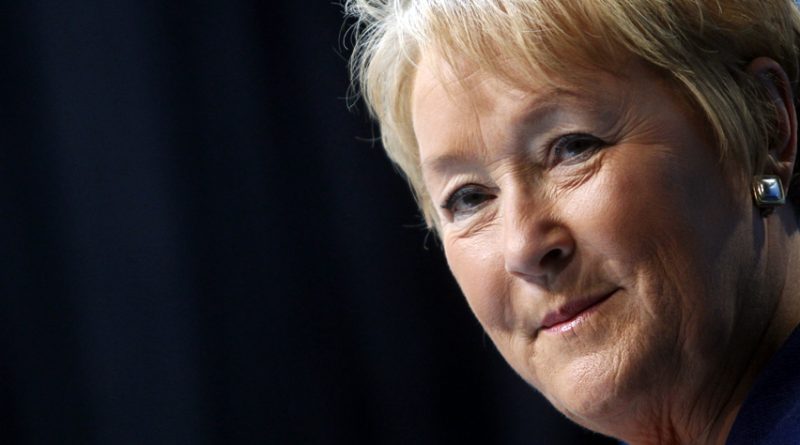 Quebec Premier Pauline Marois arrives in Kuujjuaq today for a meeting with Nunavik Inuit leaders. (Christine Muschi/Reuters)