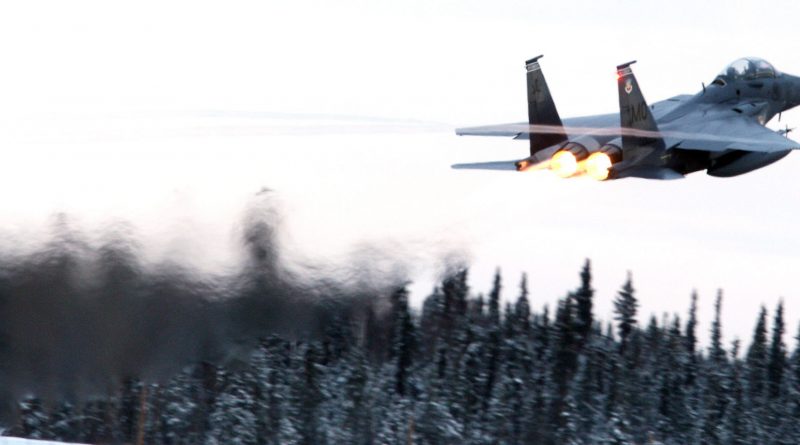 An F-15 takes off at Eielson Air Force Base, Alaska on October 18, 2012. (Eric Engman / Fairbanks Daily News-Miner / AP)