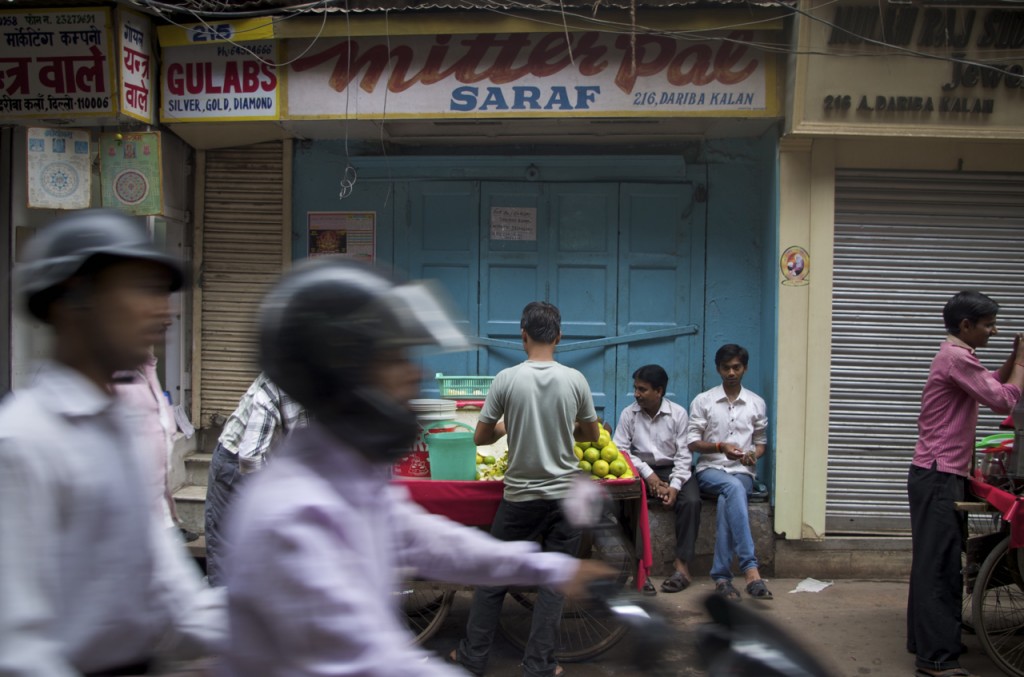 This motorcycle could one day be powered by Canadian oil. New Delhi, India. Sept. 2013. ( Mia Bennett )