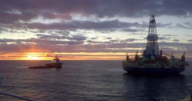 Royal Dutch Shell's Kulluk drillship in the Beaufort Sea in fall 2012. (Royal Dutch Shell/Alaska Dispatch)