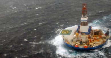 The Royal Dutch Shell drilling rig Kulluk aground off a small island near Kodiak Island Tuesday Jan. 1, 2013.(U.S. Coast Guard / AP)