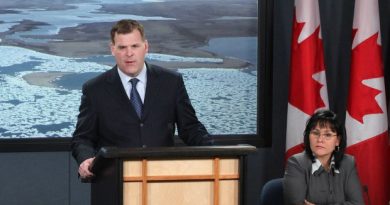 Le ministre des Affaires étrangères, John Baird. (Patrick Doyle / La Presse Canadienne)