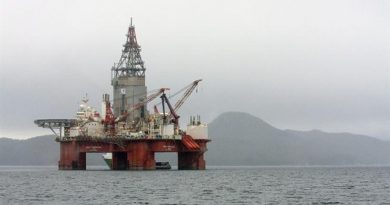 An oil rig in western Norway. Is Canada falling behind compared to Arctic nations like Norway and Russia? (Statoil / Scanpix / AP)