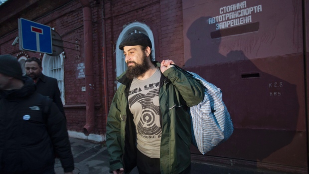 Greenpeace activist Alexandre Paul of Montreal was released from a St. Petersburg jail on Nov. 22, 2013 after being arrested Sept. 19 for protesting against drilling in the Arctic. (Pavel Golovkin/AP)