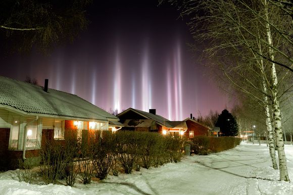 Photos of striking "pillars of light" by Oulu photographer Thomas Kast were featured as the Astronomic Picture of the Day on the NASA website. (Thomas Kast)