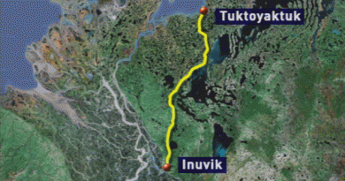 The new highway route between Inuvik and Tuktoyaktuk. (CBC)