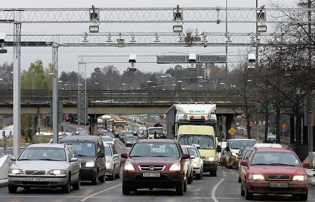 Traffic entering Stockholm, Sweden. (Sven Nackstrand / AFP)