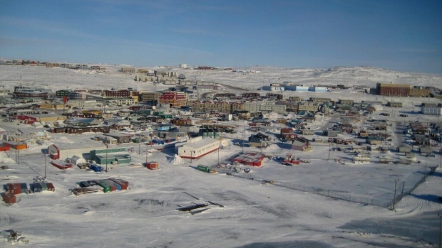A record number of people took their own lives in Nunavut in 2013 yet young people in the territory say they're not getting the mental health support they need. (Sara Statham)