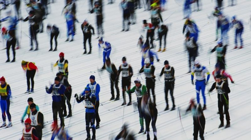 Skiers at the 2012 edition of the Vasaloppet ski marathon. (Jonathan Nackstrand / AFP)