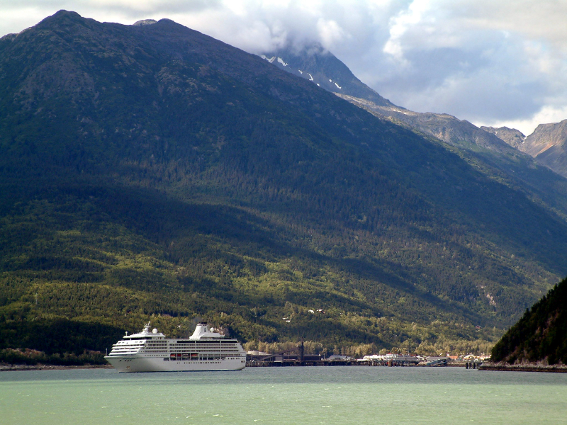 Cruise boat in Skagway, Alaska. (iStock)