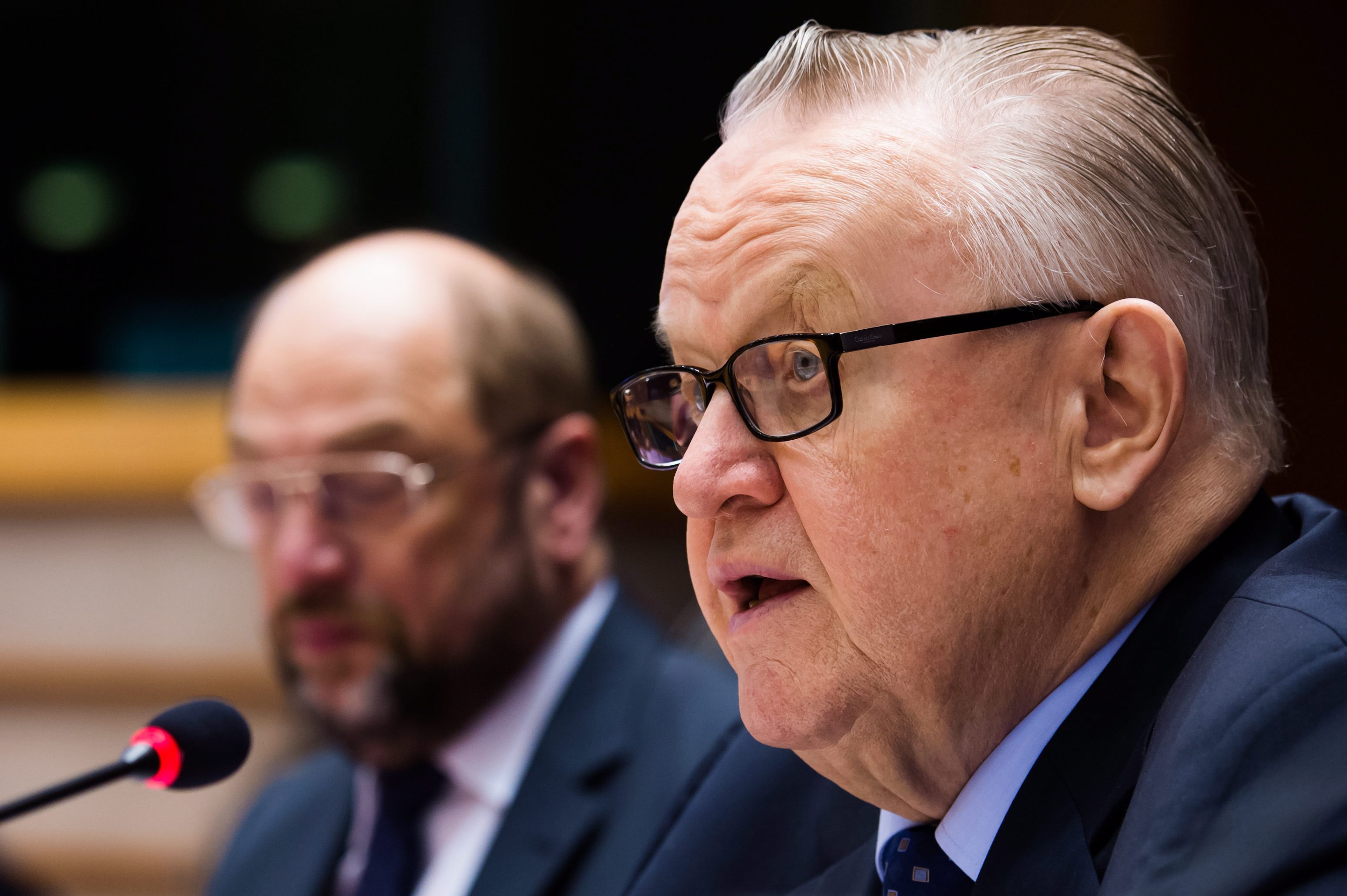 Former Finnish President Martti Ahtisaari at the European parliament in Brussels, Wednesday April 25, 2012. (Geert Vanden Wijngaert / AP)