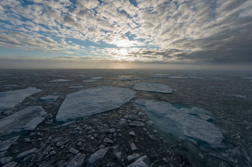 Ice floes on the Barents Sea at sunrise. (iStock)