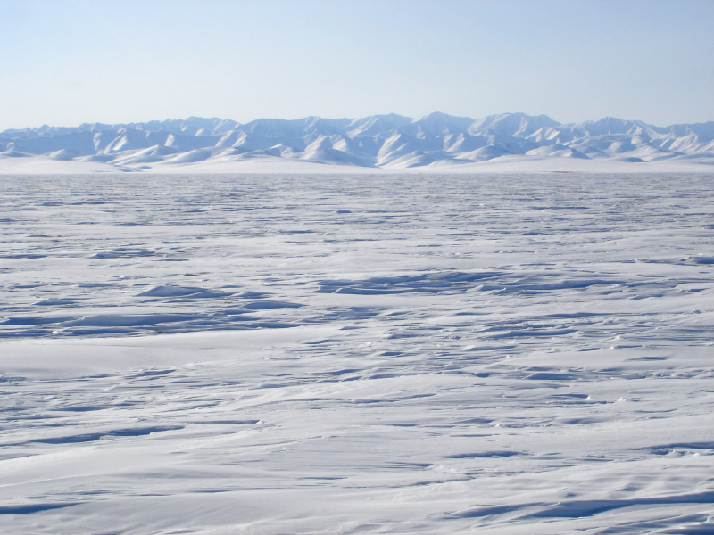 View from the edge of the Beaufort Sea. (iStock)
