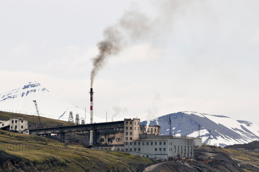 Coal power plant in Russian coal mine settlement Barentsburg, Svalbard, Norway in 2008. (iStock)