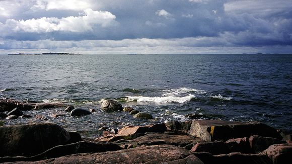 The shallow Baltic Sea is the final resting place of thousands of ships. (Eila Haikarainen / Yle )