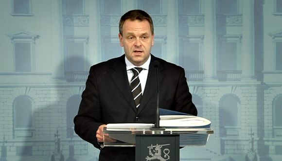 Minister Jan Vapaavuori at his 15 September press conference. (Yle)