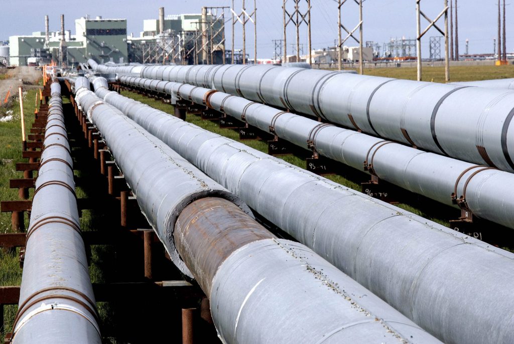 Oil transit and other pipelines in Arctic Alaska.(Al Grillo / AP)