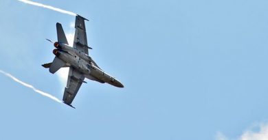 Residents of northern Finland can expect more sightings of Hornet jets this autumn. (Vesa Vaarama / Yle)