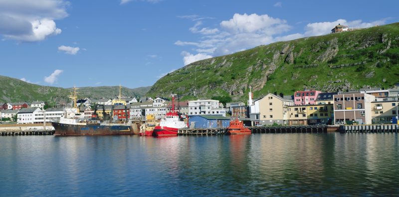 The town of Kirkenes is known as the capital of the Barents Region and the gateway to the East. (iStock)
