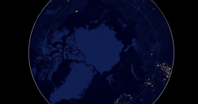Composite image of night lights above 60°N (with the Arctic Circle also included for reference), as imaged in April and October 2012 with SUOMI NPP’s Day/Night Band. (Data downloaded from NASA Earth Observatory / Cryopolitics)