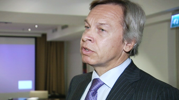 The chair of the Duma's foreign affairs committee, Alexei Pushkov, claims Finland would be willing to dismantle EU sanctions against Russia. (Yle)