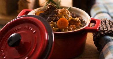 A pot of vegetable and moose stew. What are you having for American Thanksgiving this year? (iStock)
