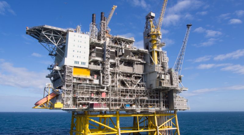 Offshore oil platform. (iStock)