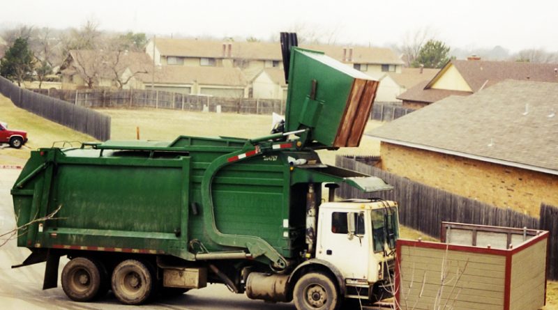 An industrial garbage truck. (iStock)