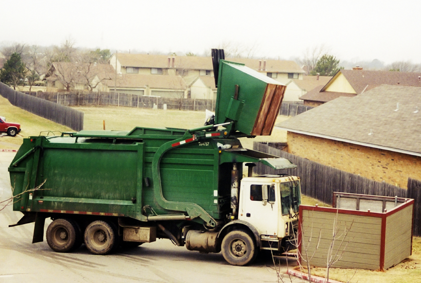 An industrial garbage truck. (iStock)