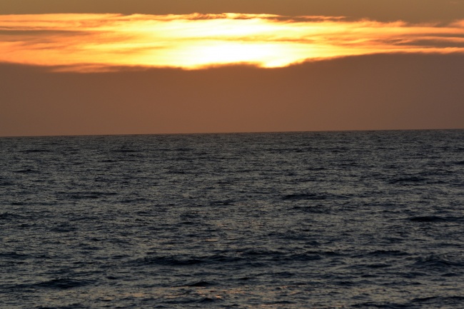 Sunset over the Barents Sea. (Thomas Nilsen/Barents Observer)