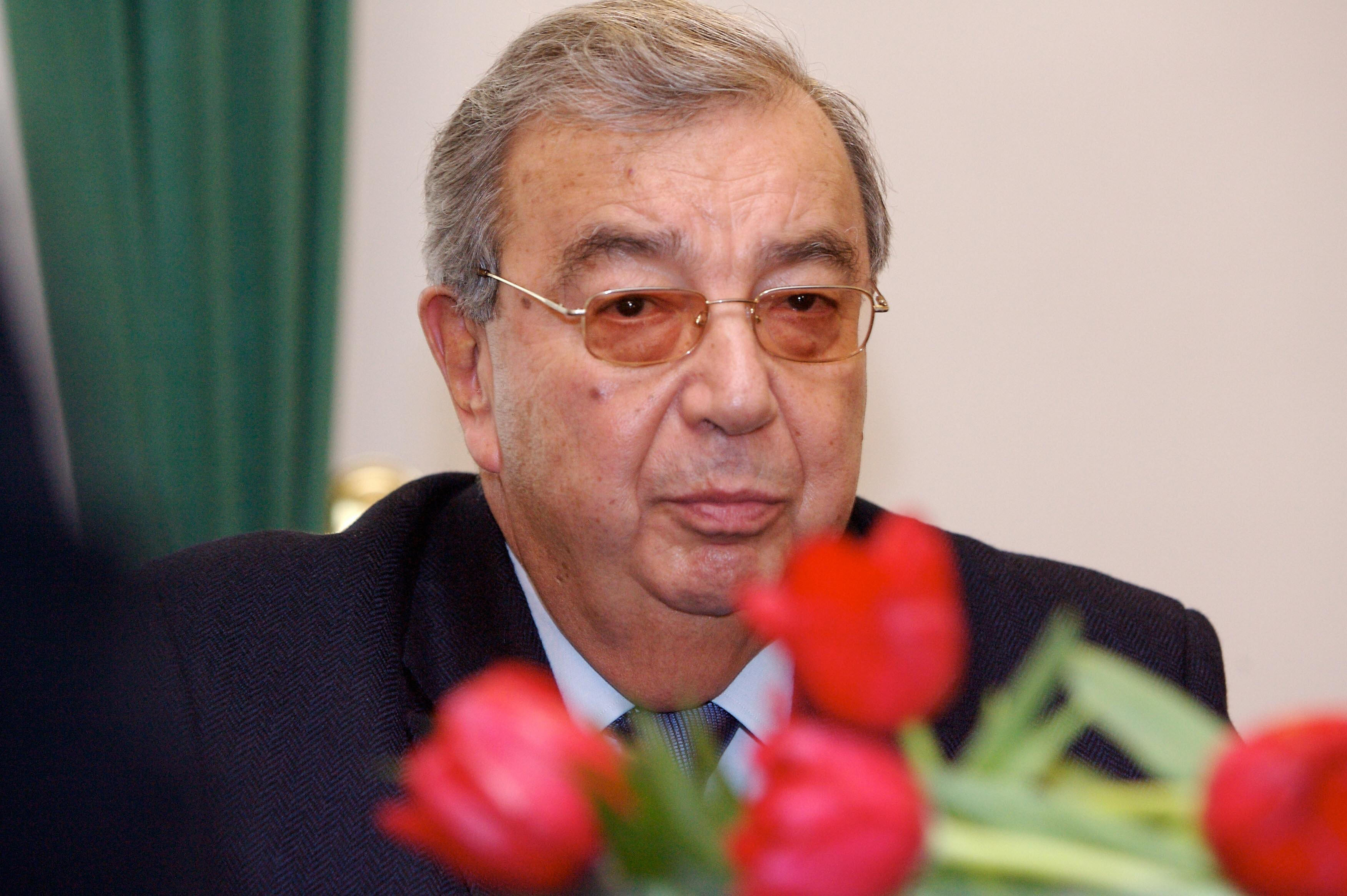 Премьер министр 1998. Примаков министр иностранных дел.