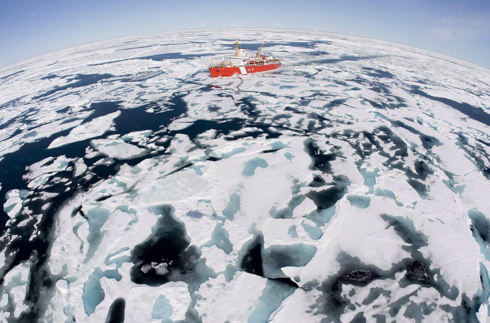 The Canadian Coast Guard icebreaker Louis S. St-Laurent in the Arctic in 2008. (Jonathan Hayward / The Canadian Press)