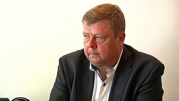 The CEO of the beleaguered Talvivaara mine gets more bad news. (Kalle Heikkinen / Yle)